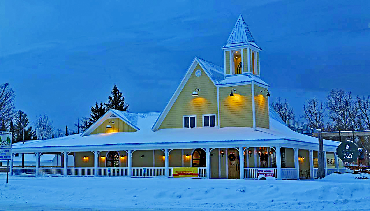 Torch lake cafe rockin eats