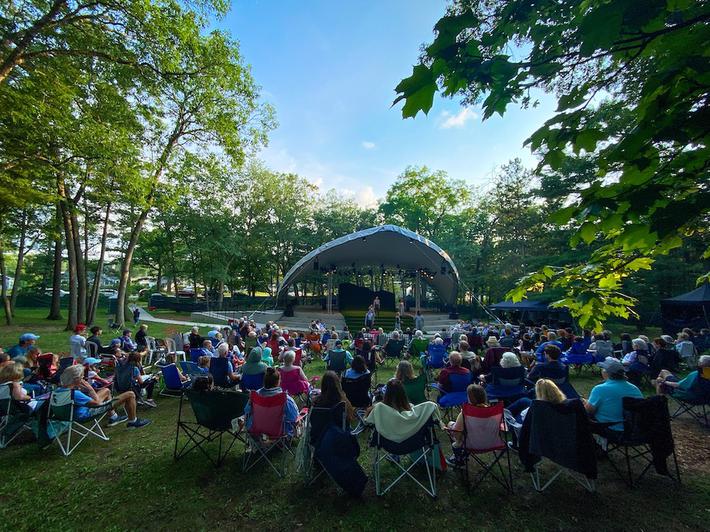 Holding Fast to Tradition at Charlevoix’s Belvedere Club | Features ...