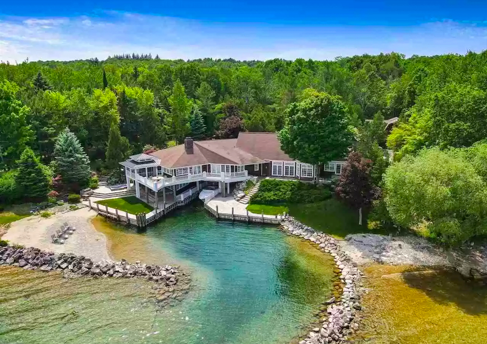 Property Watch: A “Michigan Dream Home” For Christmas | The Ticker